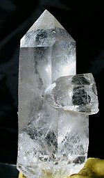 Quartz Crystals Quartz Crystal Reiki Feng Shui healing meditation Quartz Crystals SiO2 silicon dioxide Brazil quartz crystals, Mexico quartz crystals, New Mexico quartz crystals